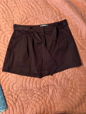 Bold Elements High-Rise A-Line Tailored Shorts – Size 12 – NWT
